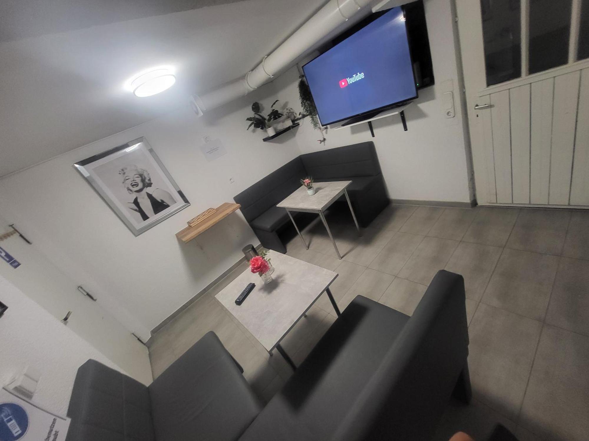 Pension Mediterrano Bedburg Εξωτερικό φωτογραφία